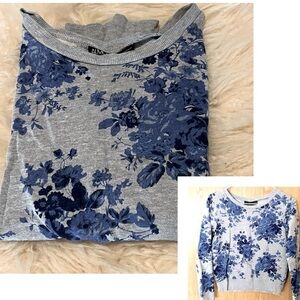 Blue Floral Gray Cropped Pullover Sweatshirt